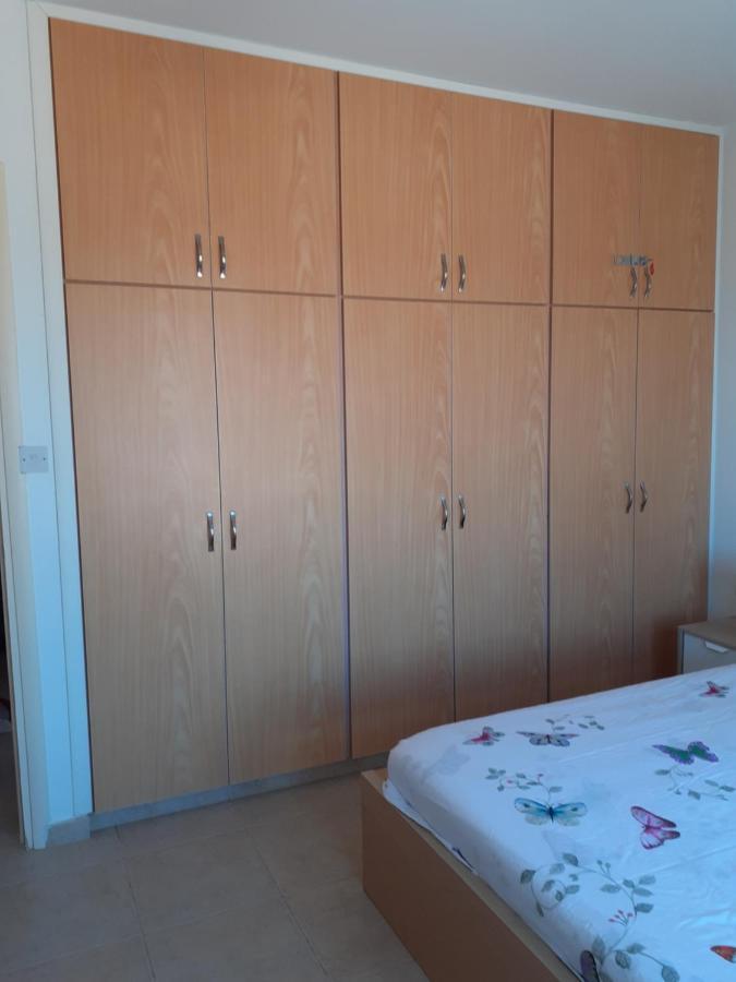 Beautiful 2-Bed House In Mandria Paphos Villa Eksteriør bilde